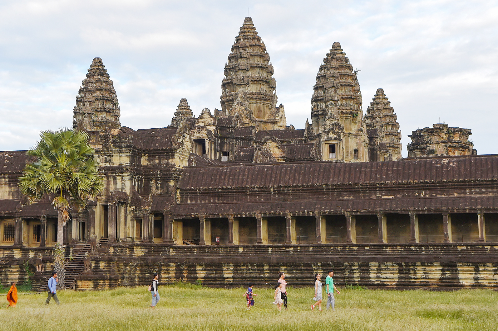 Multi - Country Tours