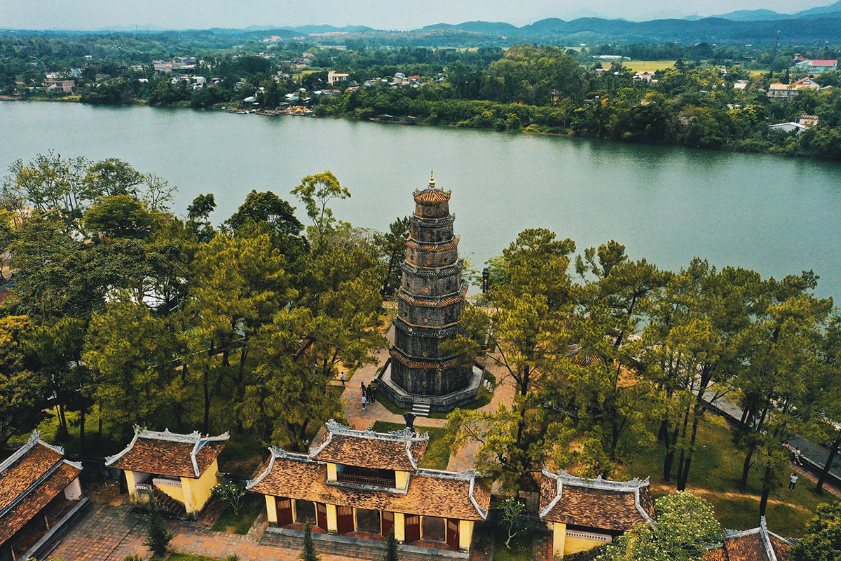 Hue Tells the Story of Heritage Through Vegetarian Food Festival and International Music Festival