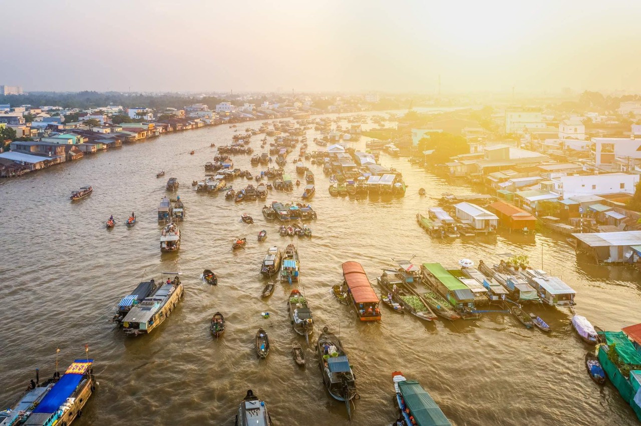 SOUTHERN VIETNAM 5 DAYS 4 NIGHTS SAIGON – CU CHI – CAO DAI – MEKONG DELTA