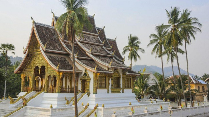 VIENTIANE – LUANG PRABANG TOUR 5 DAYS 4 NIGHTS DEPART FROM HANOI OR SAIGON
