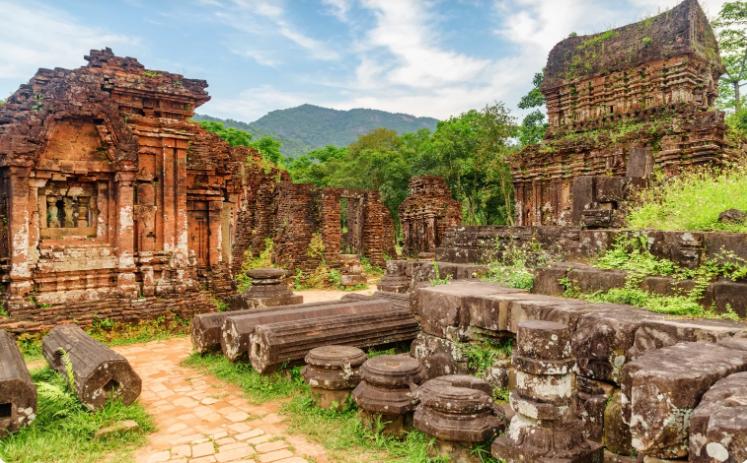 MY SON SANCTUARY & HOI AN CITY FULL-DAY TOUR CENTRAL DISCOVERY VIETNAM 